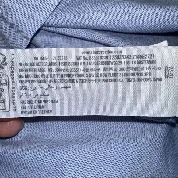 Abercrombie & Fitch Cropped Button Up Shirt Men’s Medium Blue Stretch - Picture 9 of 10